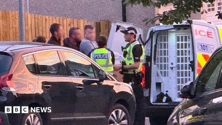 Major Scottish gangland figure Steven Daniel arrested in organised crime raid